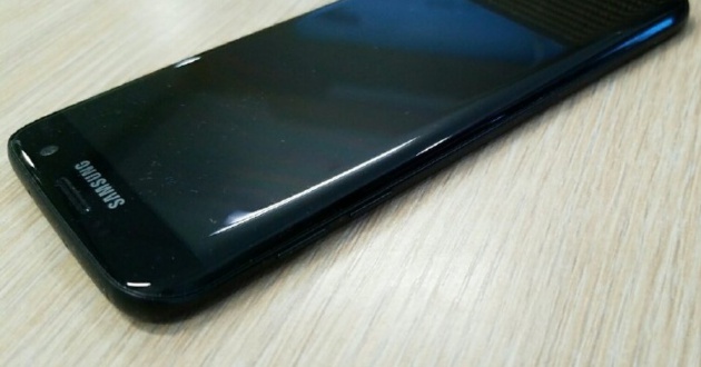 Samsung Galaxy S7 Edge Negro Brillante